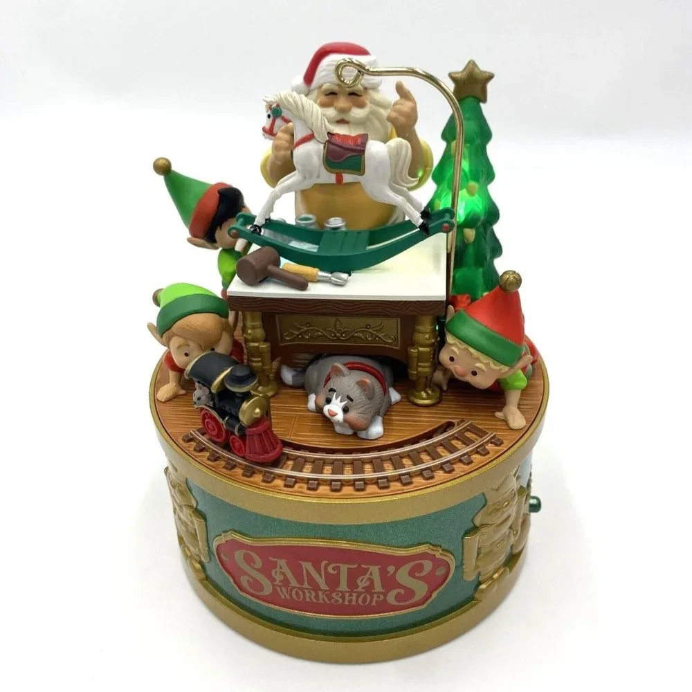 2022 HALLMARK SANTA'S WORKSHOP WONDERS MAGIC LIGHT SOUND & MOTION Ornament - Picture 1 of 16